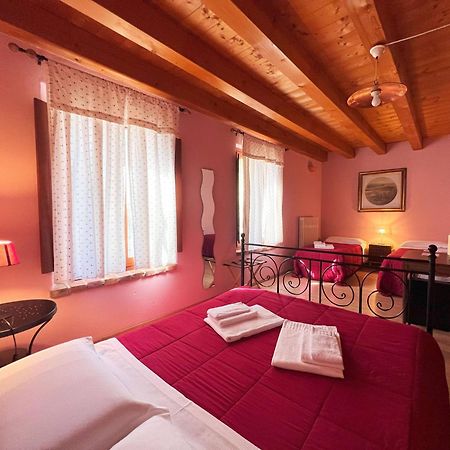 Agriturismo Corte Pellegrini San Martino Buon Albergo Exterior foto